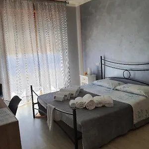 La Casa Di Arturo , Verona Italy