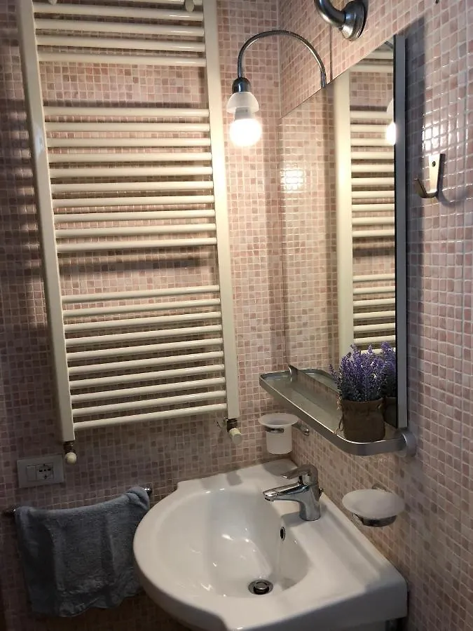 Bed & Breakfast Home Milù Firenze Italia